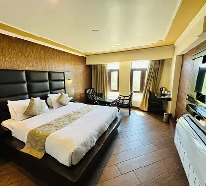 Hotel The Dewan by Royal NaQash